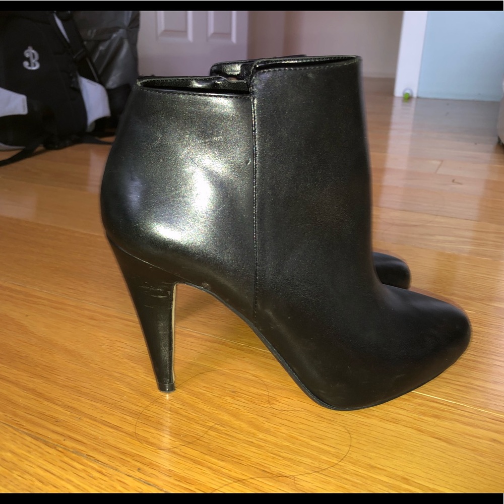 Banana republic leather booties